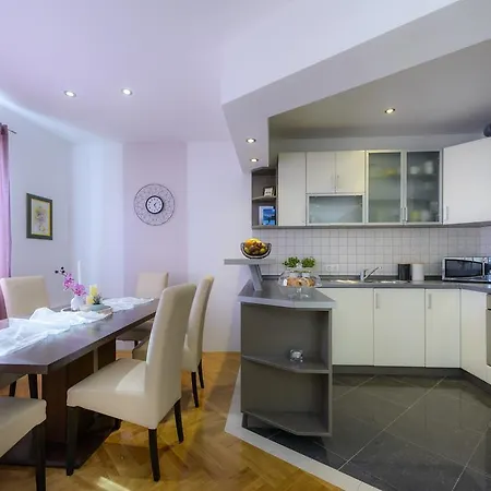 Kulisic Appartement *