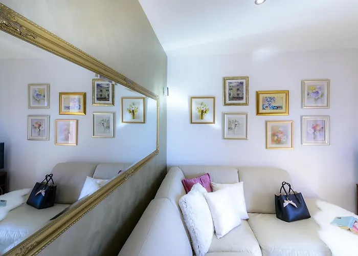 شقة Kulisic مْليني