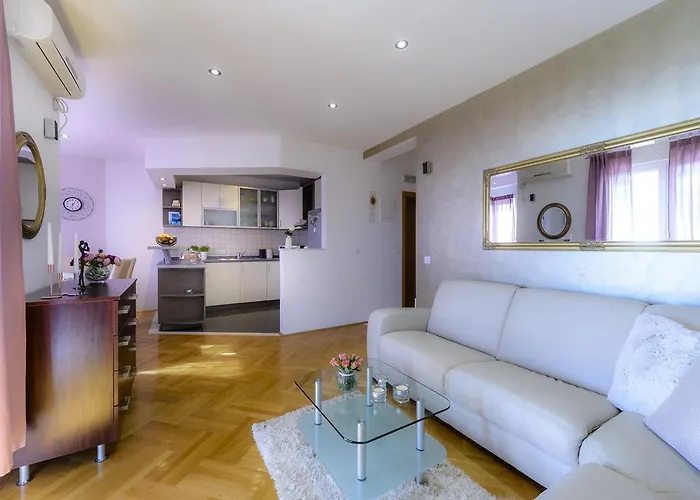 Kulisic مْليني